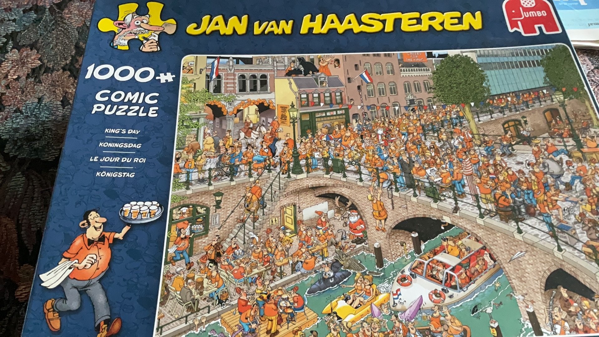 J v haasteren puzzel 1000 st. Koningsdag, Ophalen of Verzenden, 500 t/m 1500 stukjes, Zo goed als nieuw