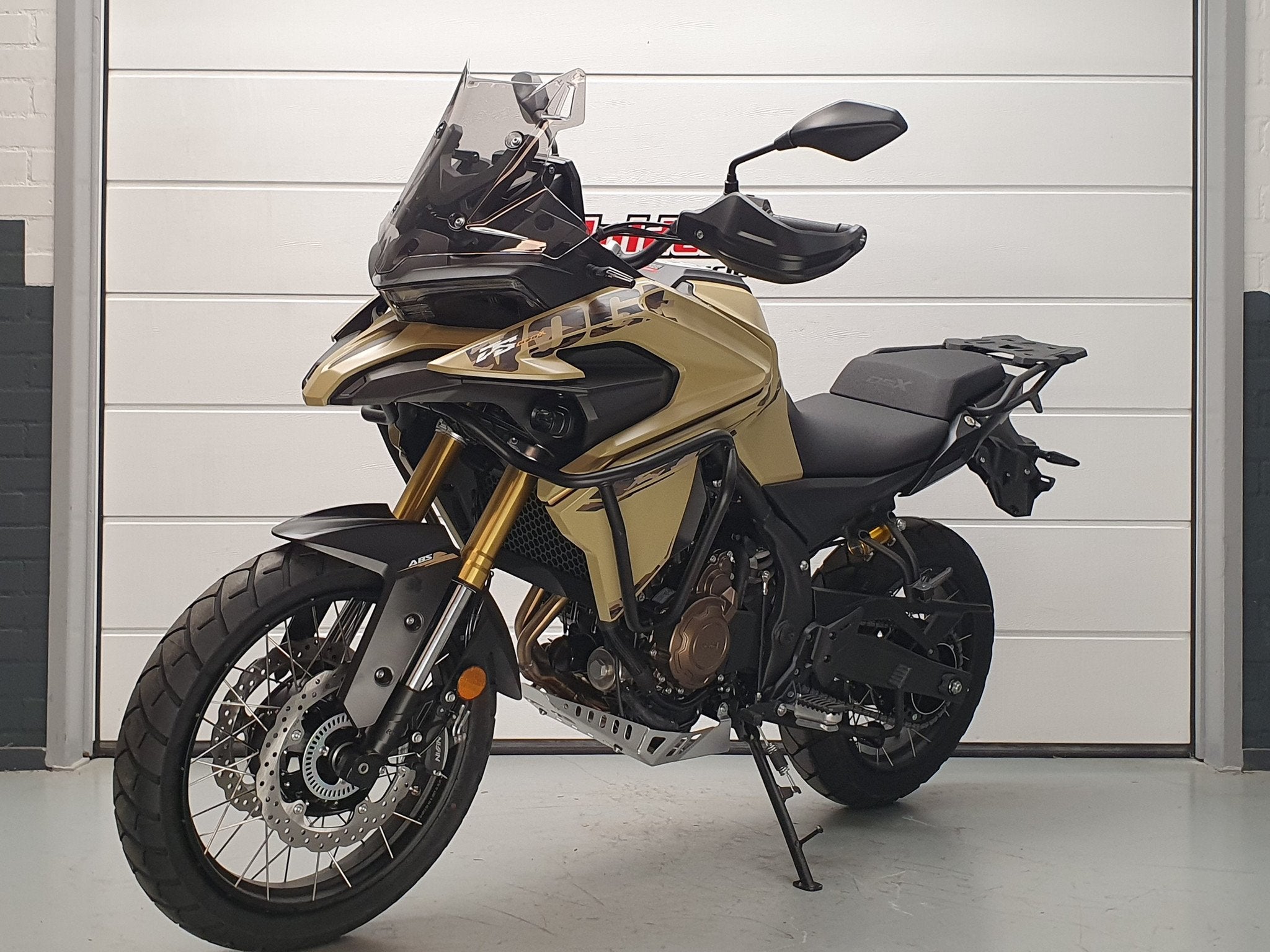VOGE DS 625 X (bj 2026), Motoren, Motoren | Overige merken, Concertgebouwplein 15H
1071 LL  AMSTERDAM, NL, Si@creinhardt.nl, Bedrijf
