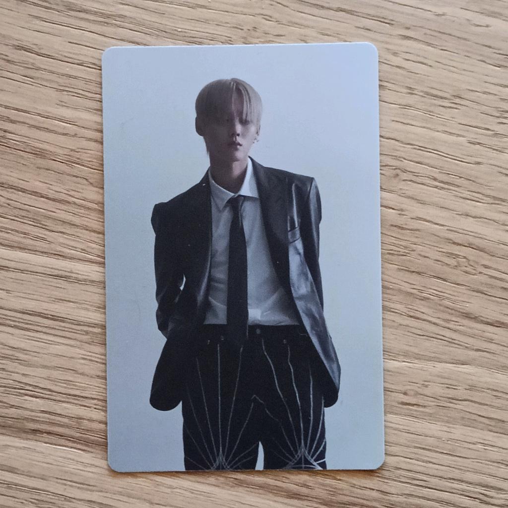 One pact tag photocard white backg, Ophalen of Verzenden, Zo goed als nieuw, Foto of Kaart