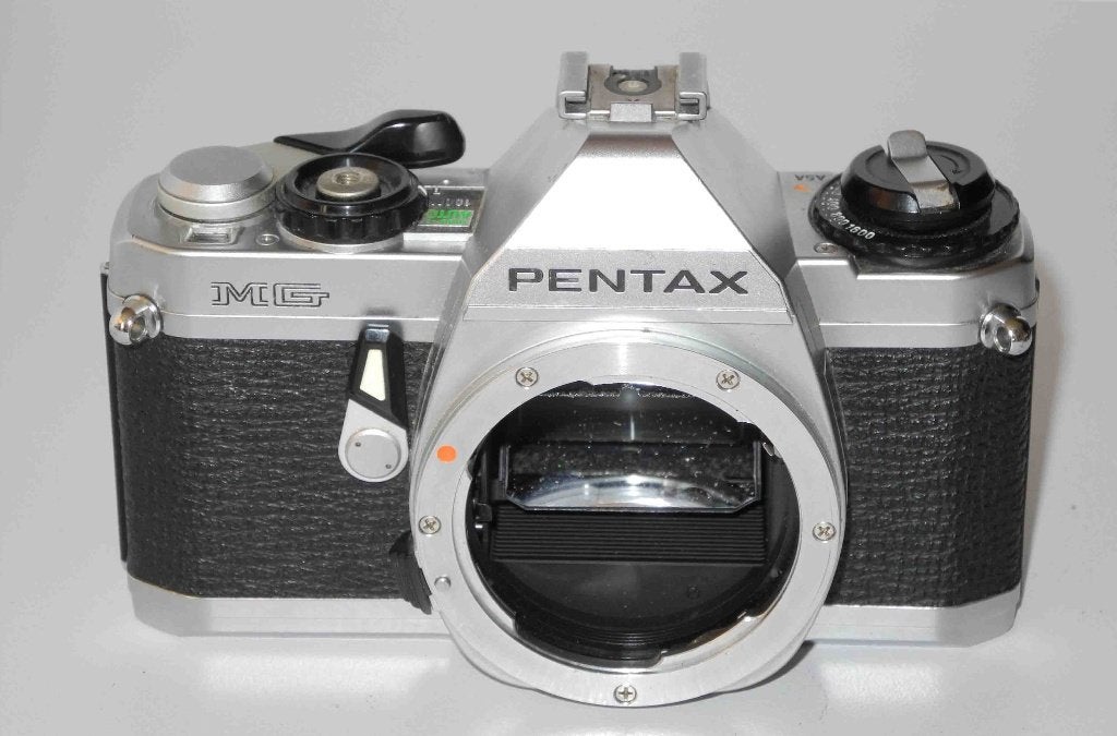Pentax MG body defect, Ophalen of Verzenden, Refurbished, Spiegelreflex, Pentax