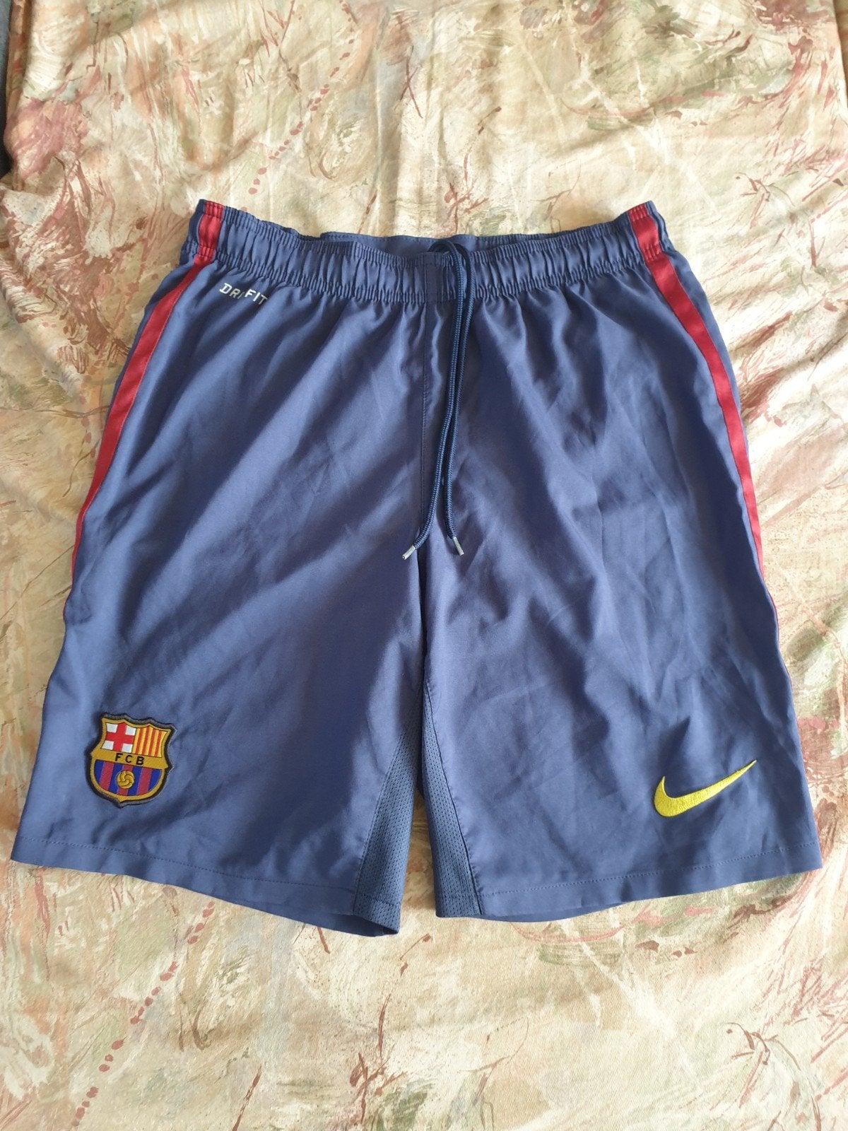 korte broek fc barcelona maat 158 - 164 S, Sport en Fitness, Maat XS of kleiner, Ophalen of Verzenden, Zo goed als nieuw, Broek