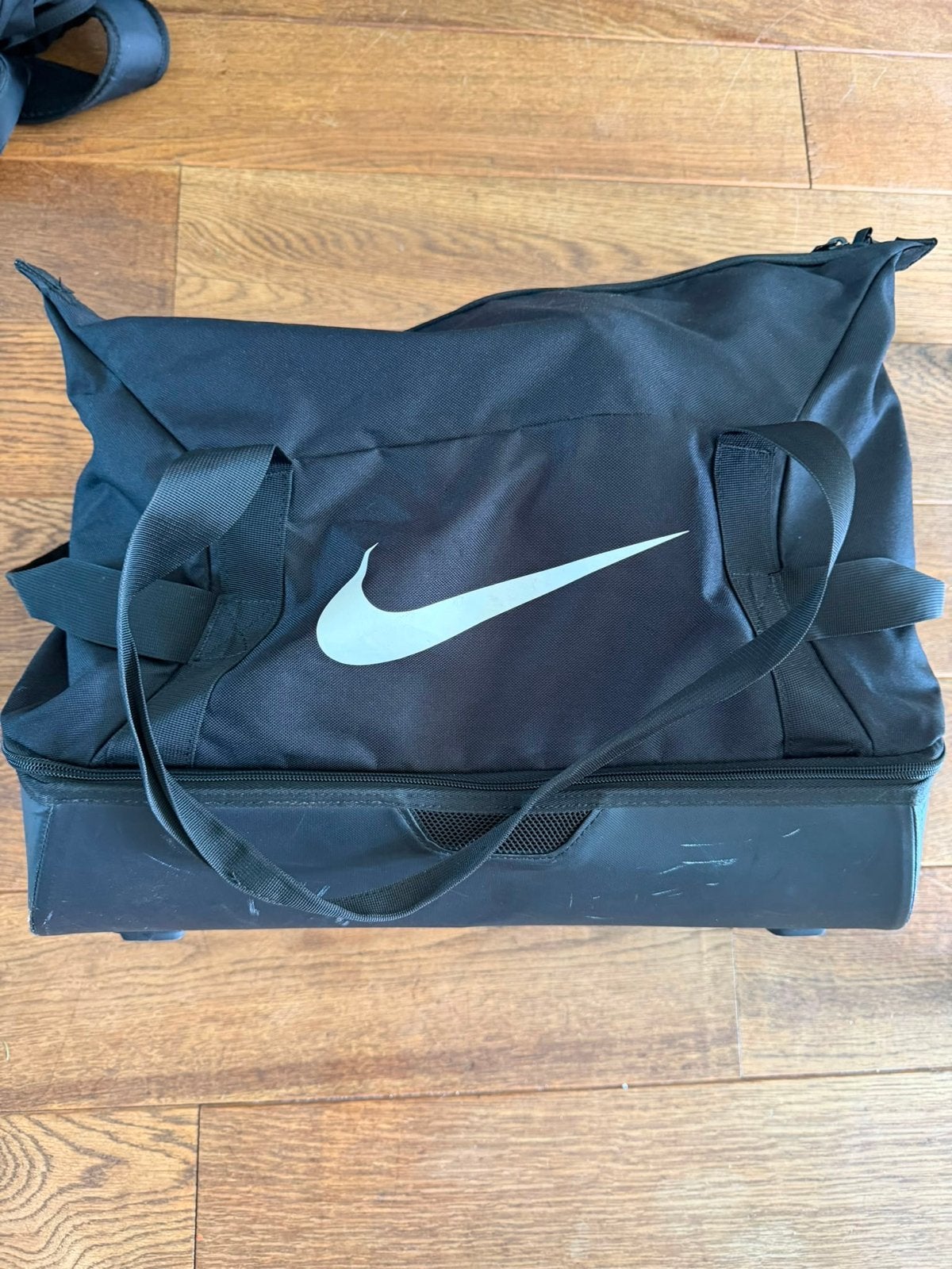 Nike sporttas zwart met apart schoenenvak, Ophalen of Verzenden, Gebruikt, Unisex volwassen