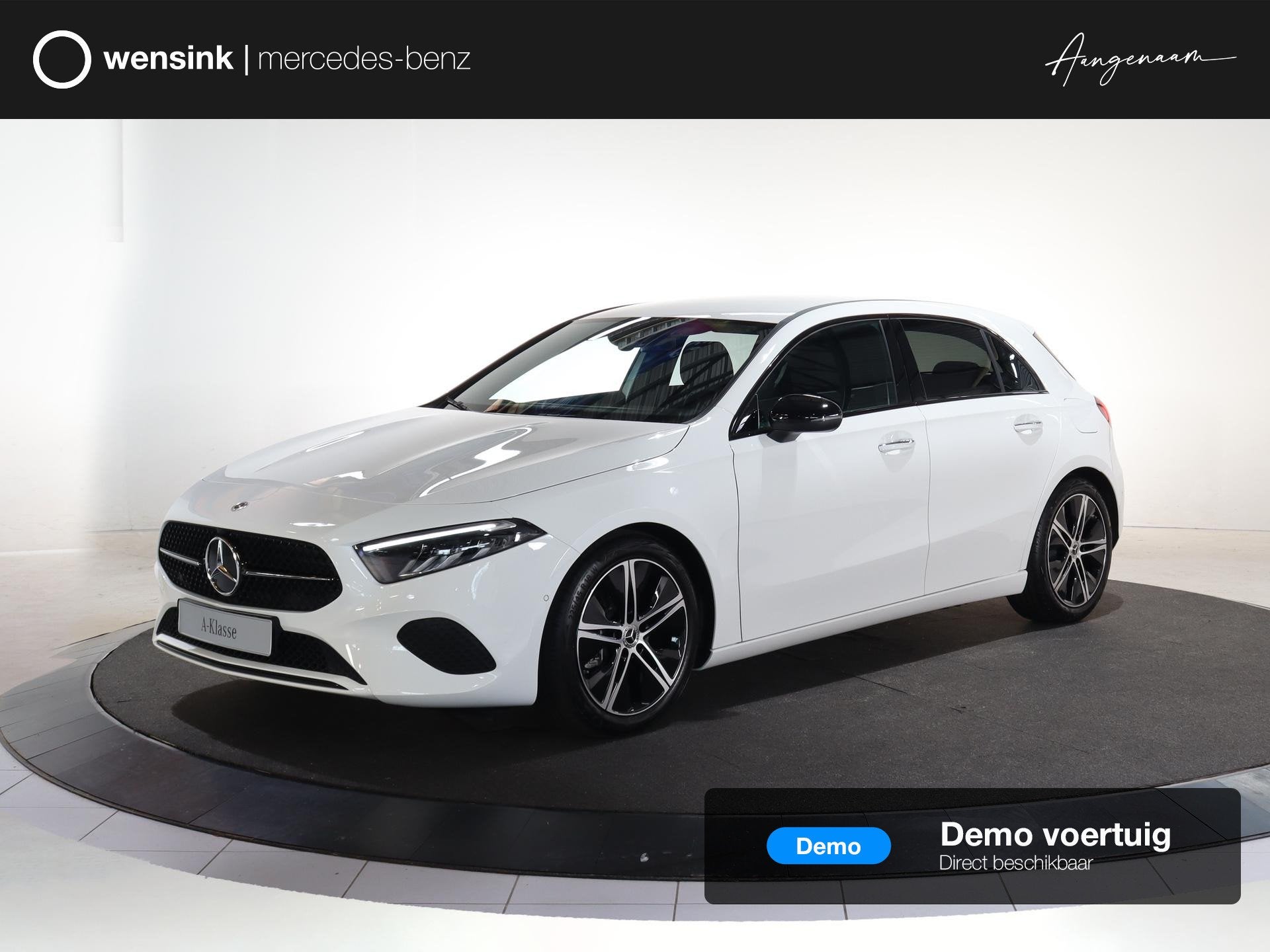 Mercedes-Benz A-Klasse 180 Star Edition Luxury Line | Trekha, Auto's, Mercedes-Benz, 136 pk, 4 cilinders, Wit, Origineel Nederlands