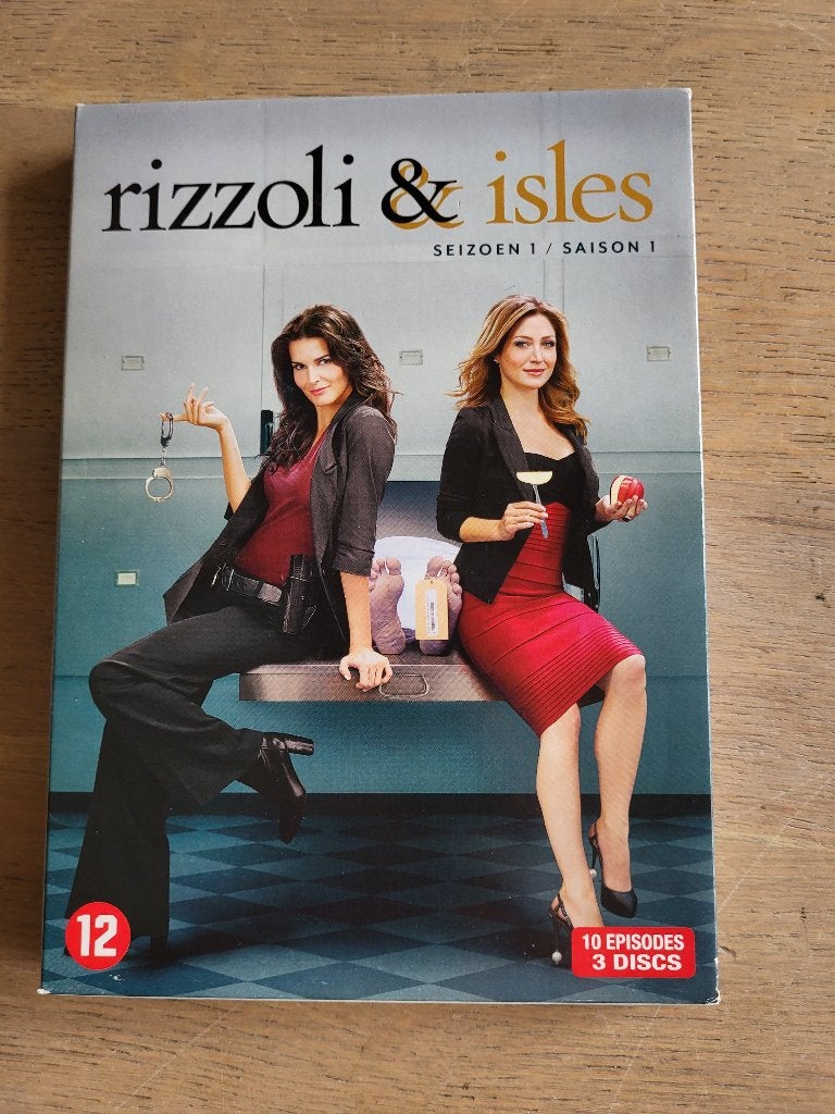 DVD Rizzoli & Isles seizoen 1, Vanaf 12 jaar, Ophalen of Verzenden, Zo goed als nieuw