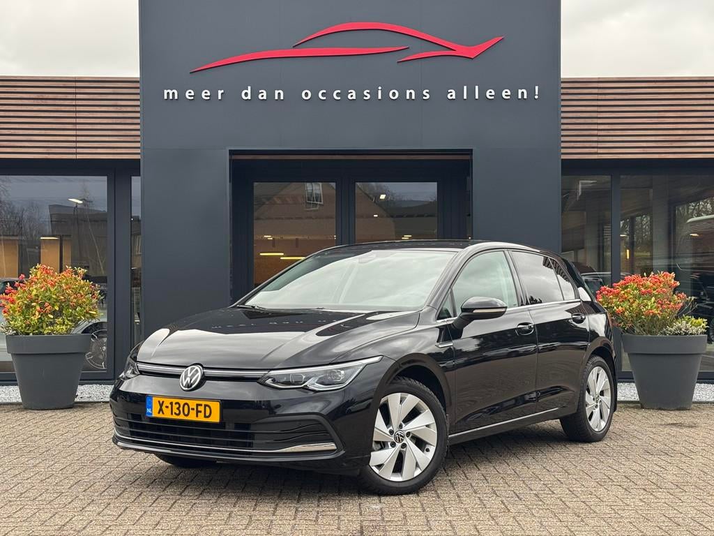 Volkswagen Golf 1.5 TSI 130pk Style (bj 2020), Euro 6, 4 cilinders, Zwart, Bedrijf