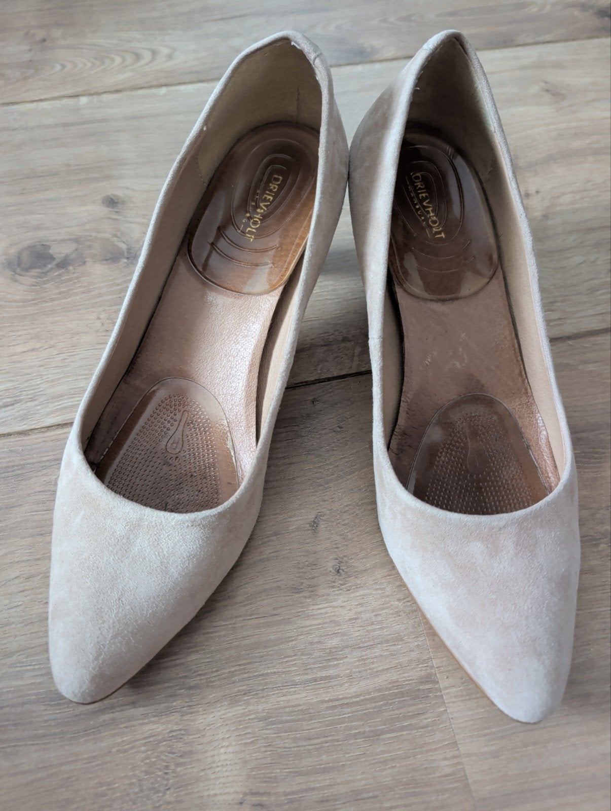 Elegante suède pumps van Drievholt - Maat 40, Ophalen