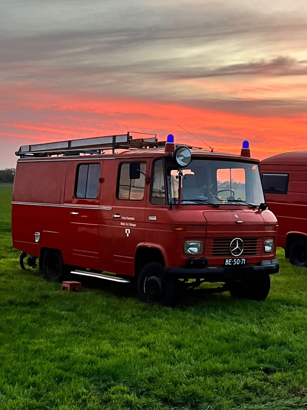 Brandweerbus Mercedes-Benz 4-SERIE L408/409 G 1971, Auto's, 4 cilinders, Mercedes-Benz, Handgeschakeld, Particulier