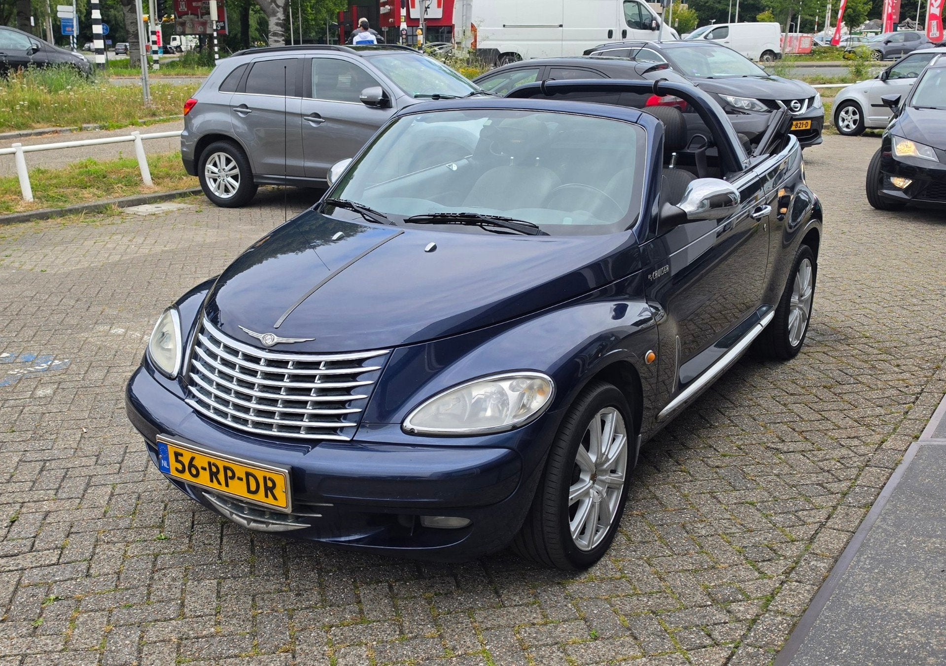 Chrysler PT Cruiser Cabrio 2.4i Limited inruil koopje Stuurb, Auto's, Chrysler, Voorwielaandrijving, Gebruikt, Cabriolet, Handgeschakeld