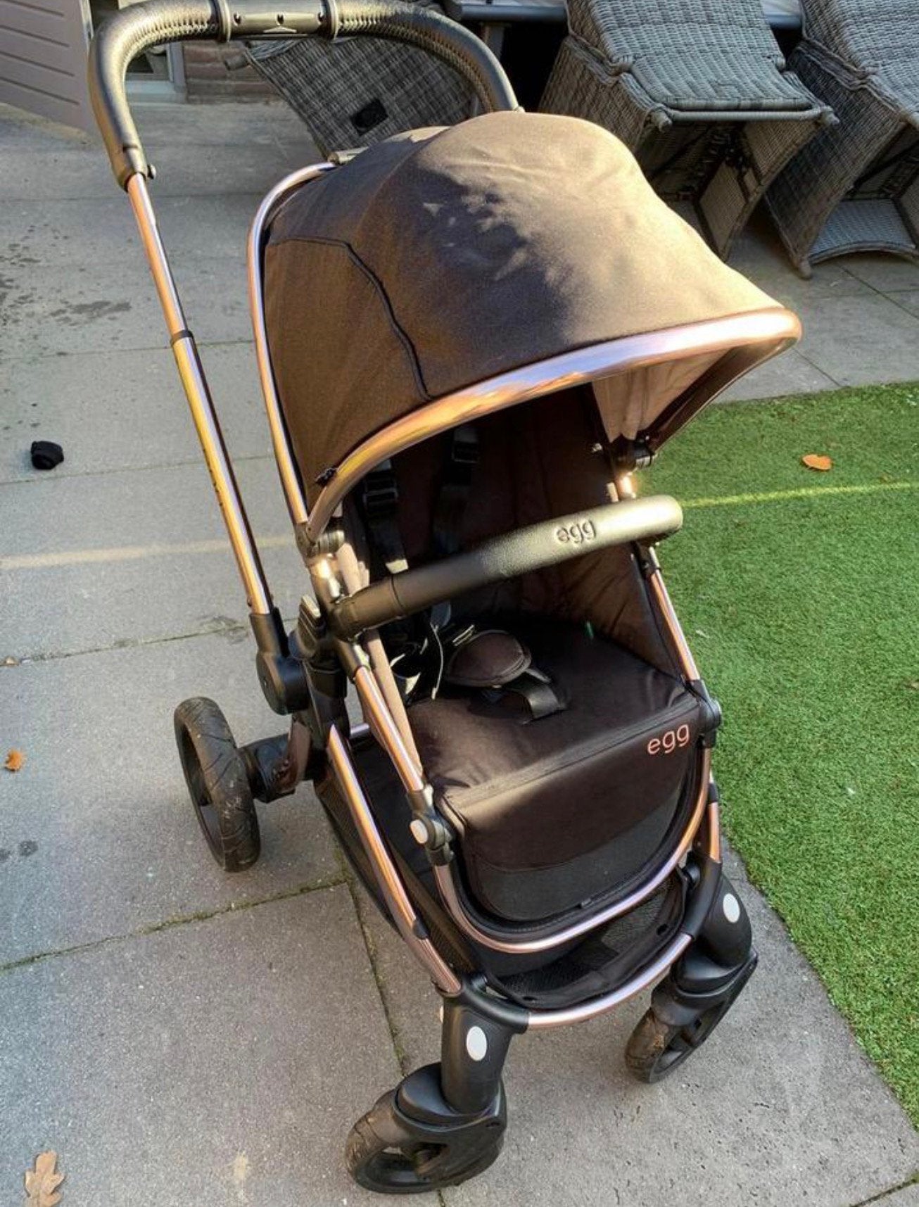Kinderwagen, luxe kinderwagen, zwarte kinderwagen, Kinderen en Baby's, Kinderwagens en Combinaties, Gebruikt, Verstelbare duwstang