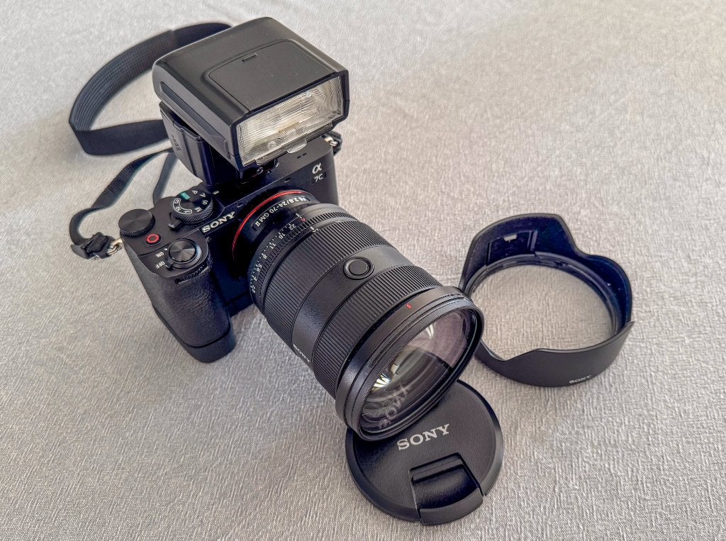 Set Sony A7CR+Sony FE 24-70mm F/2.8 GM II+set Sony NISSIN