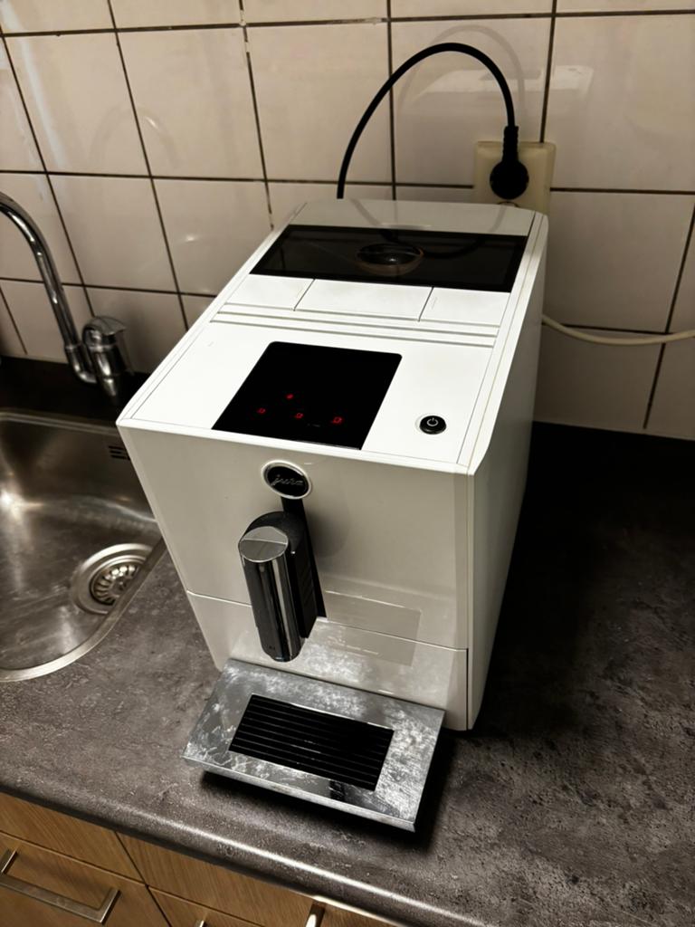 Jura A1, 10 kopjes of meer, Ophalen, Koffiemachine
