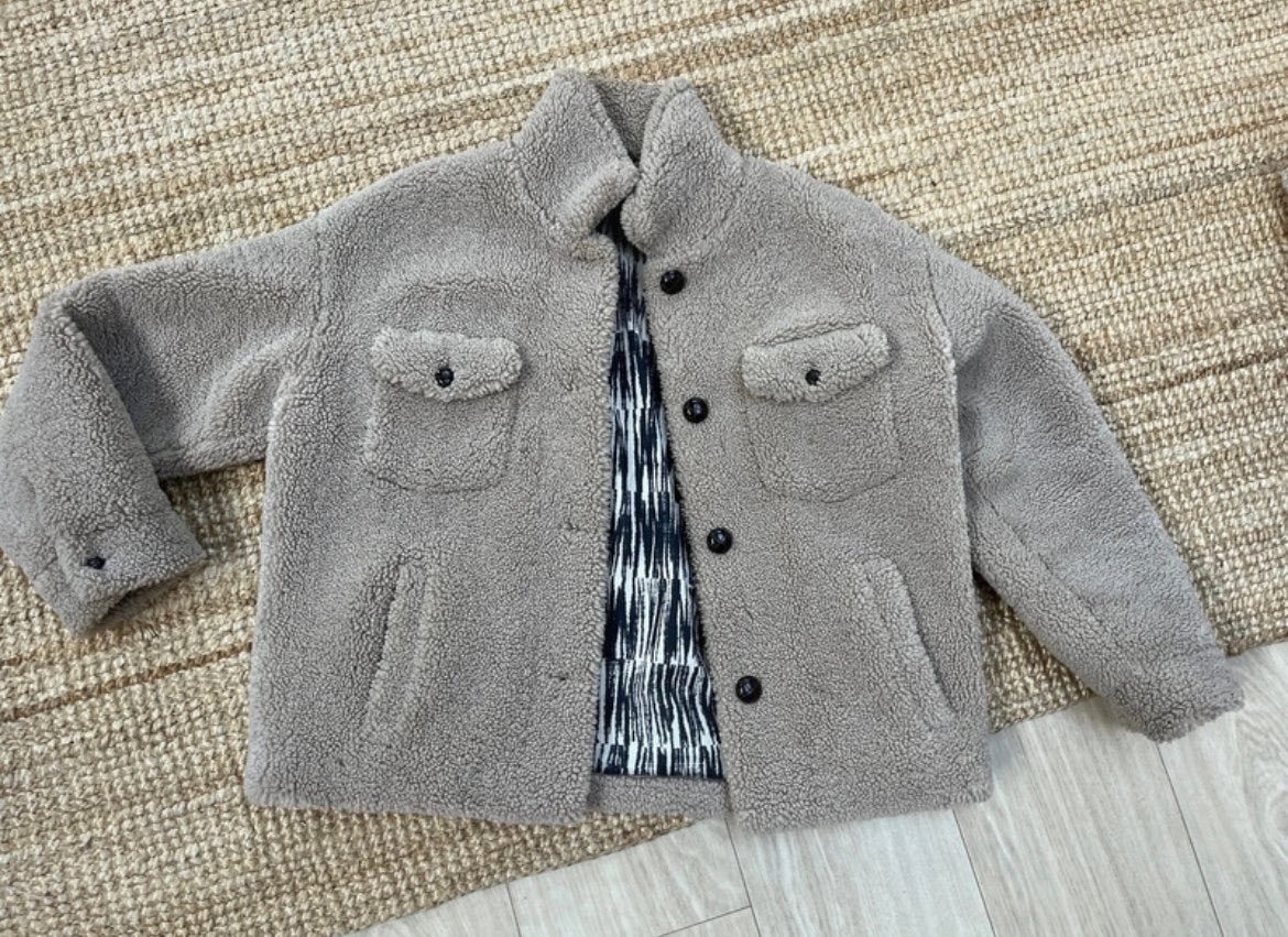 Mooi teddy jasje Hartford maat 38, Ophalen of Verzenden, Zo goed als nieuw, Maat 38/40 (M), Beige