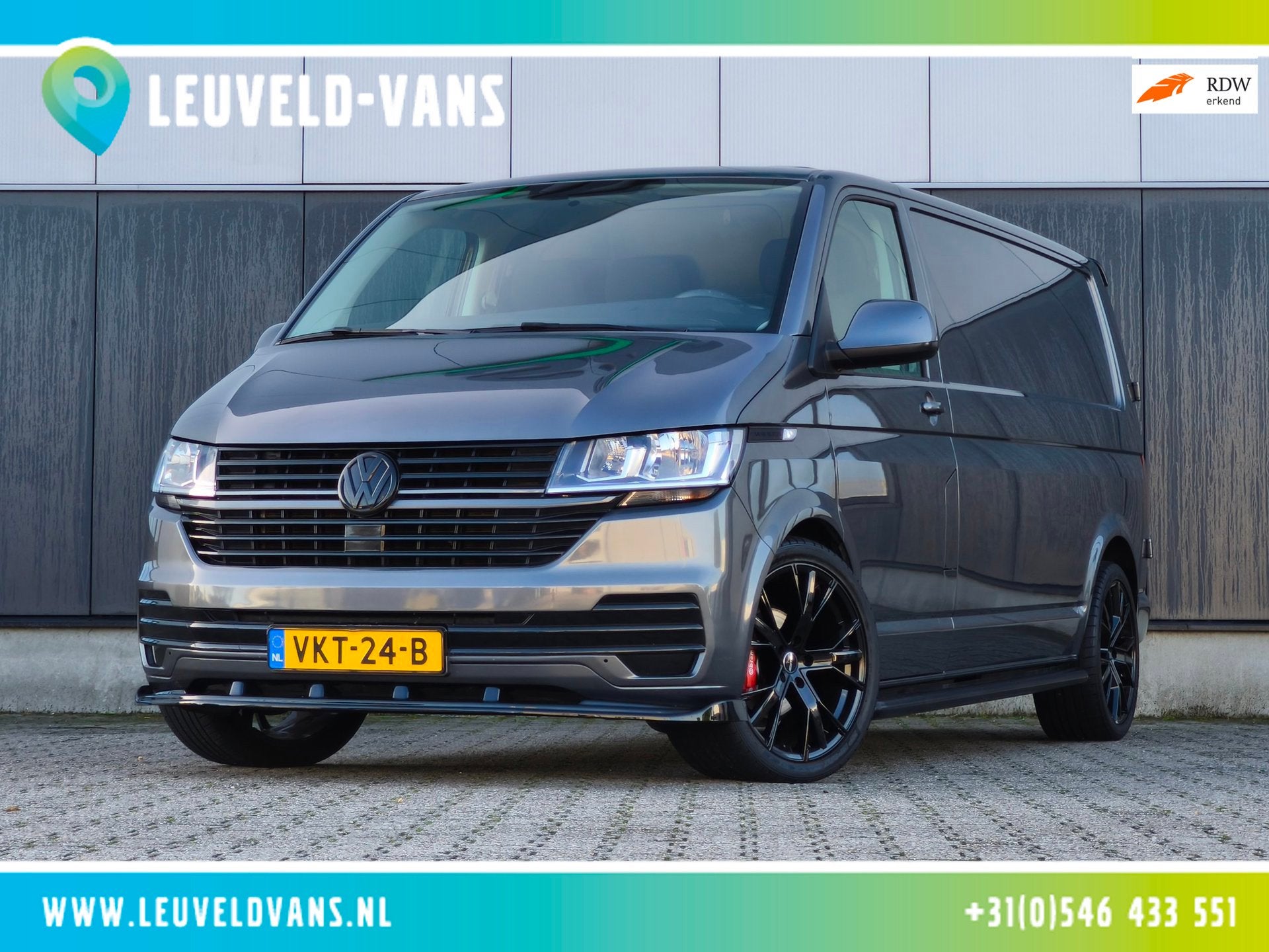Volkswagen Transporter 2.0TDI L2H1 SPORT EDITION 150PK PDC, Auto's, Voorwielaandrijving, Stof, Gebruikt, 4 cilinders