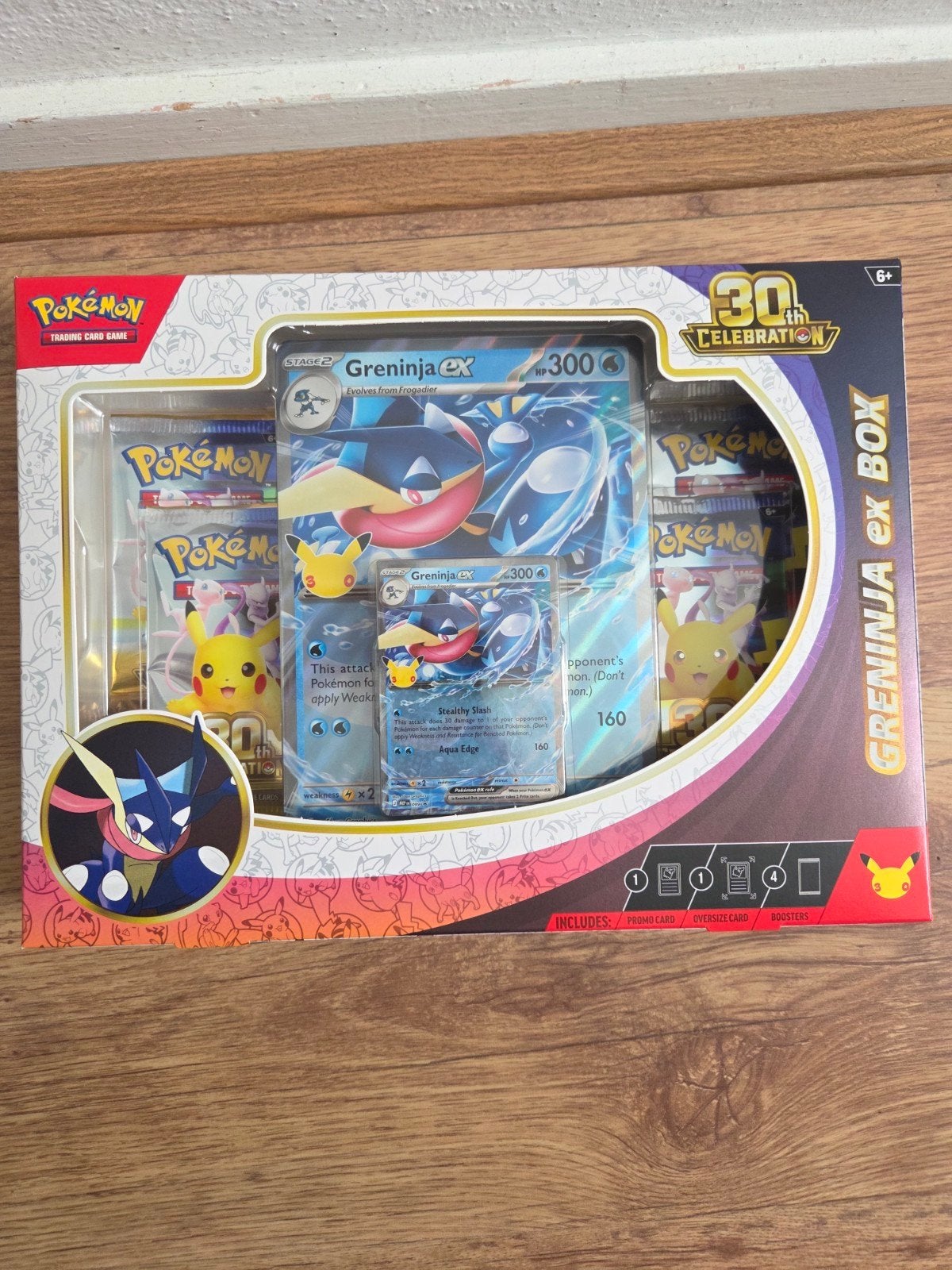 Pokémon Greninja ex Box - 30th Celebrations (NIEUW!), Ophalen of Verzenden, Nieuw, Meerdere kaarten, Foil