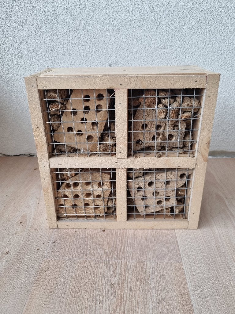 Insectenhotel vierkant - Loods66B, Overige soorten