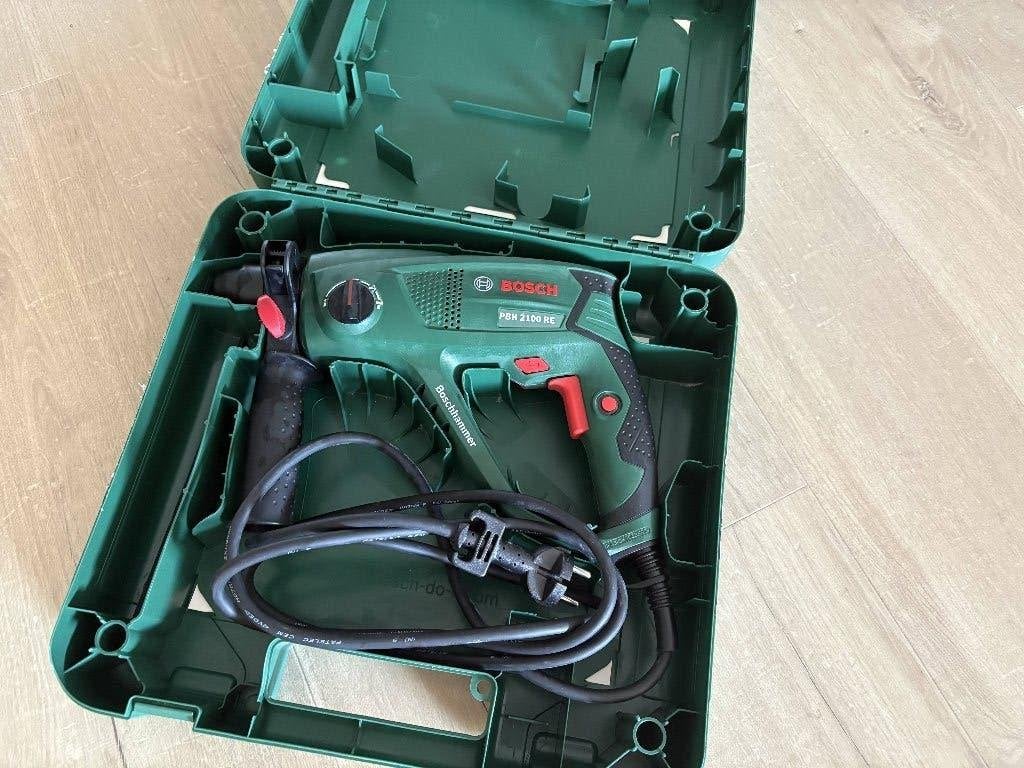 Bosch Boschhammer, Doe-het-zelf en Verbouw, Gereedschap | Boormachines, Ophalen, Zo goed als nieuw, 400 tot 600 watt, Boormachine