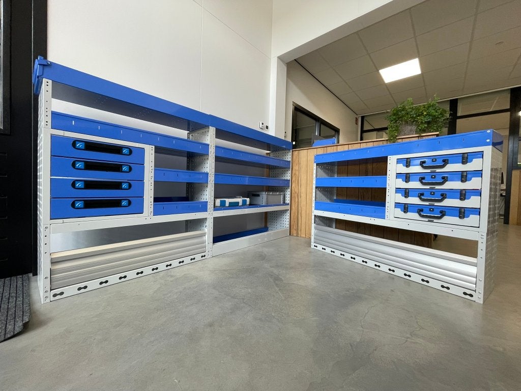 Bus inrichting Ford Transit Custom/ VW Transporter, Ophalen, Bulters Bedrijfswageninrichtingen bv, Info@bulters.nl, De Houtakker 12D