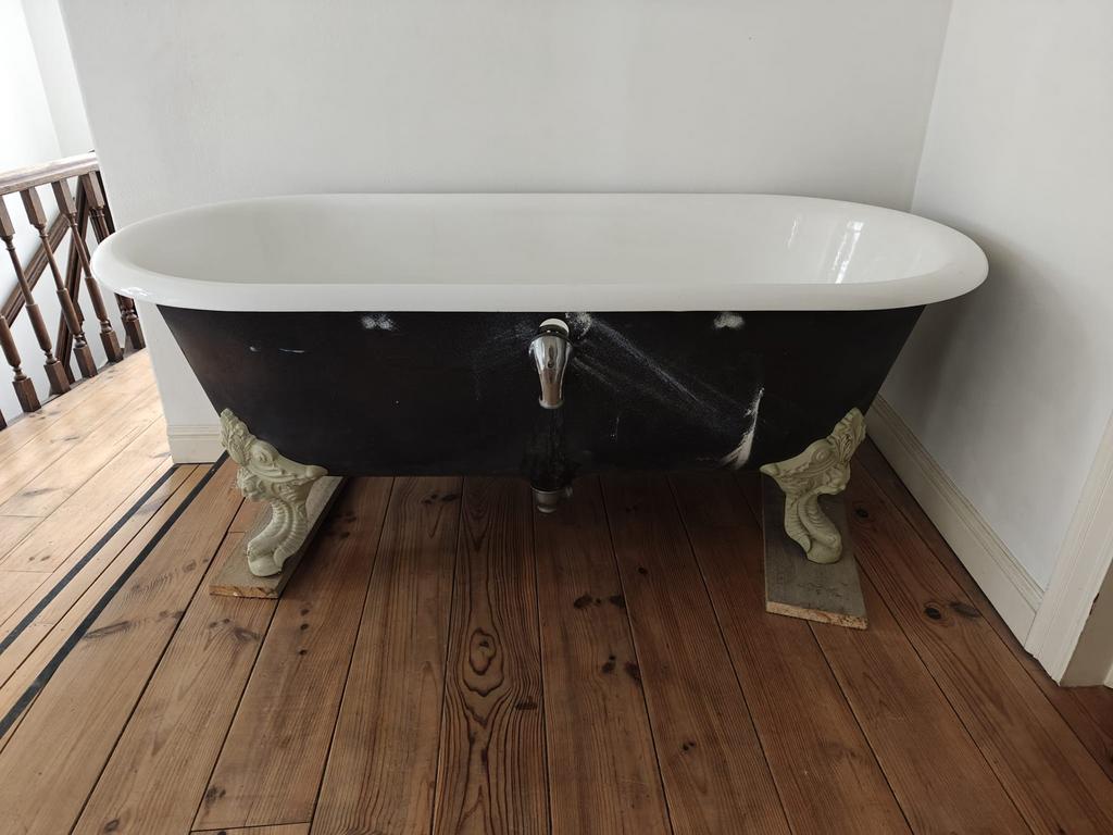 Mooi gietijzeren bad, Huis en Inrichting, Badkamer | Complete badkamers, Ophalen, Gebruikt
