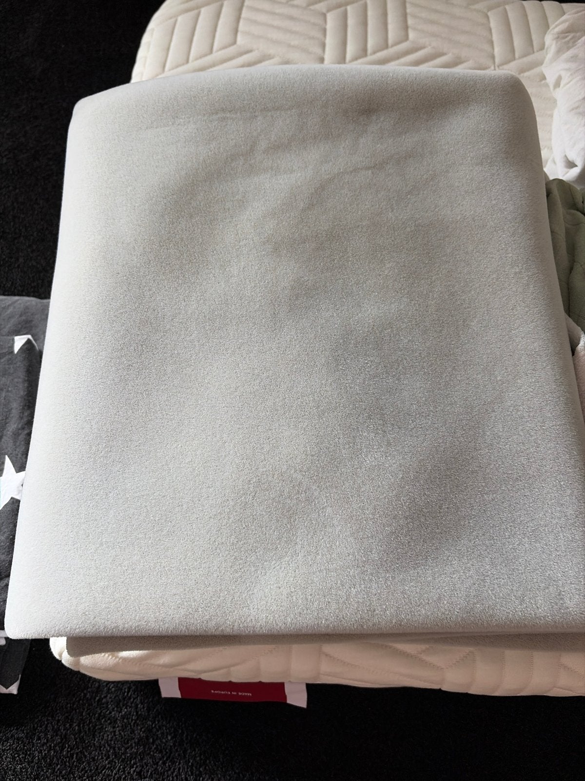 Matras 90x140 met beddengoed en Velux dekbedden, Gebruikt, Beddengoedset, Katoen, Ophalen of Verzenden