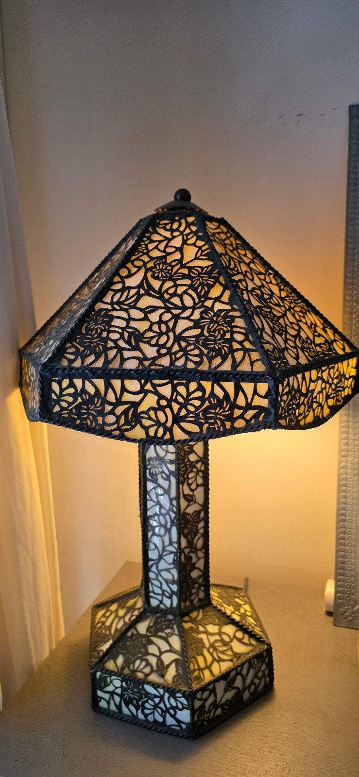 Overlayed Tiffany lamp., Ophalen, Glas, Tiffany lamp
