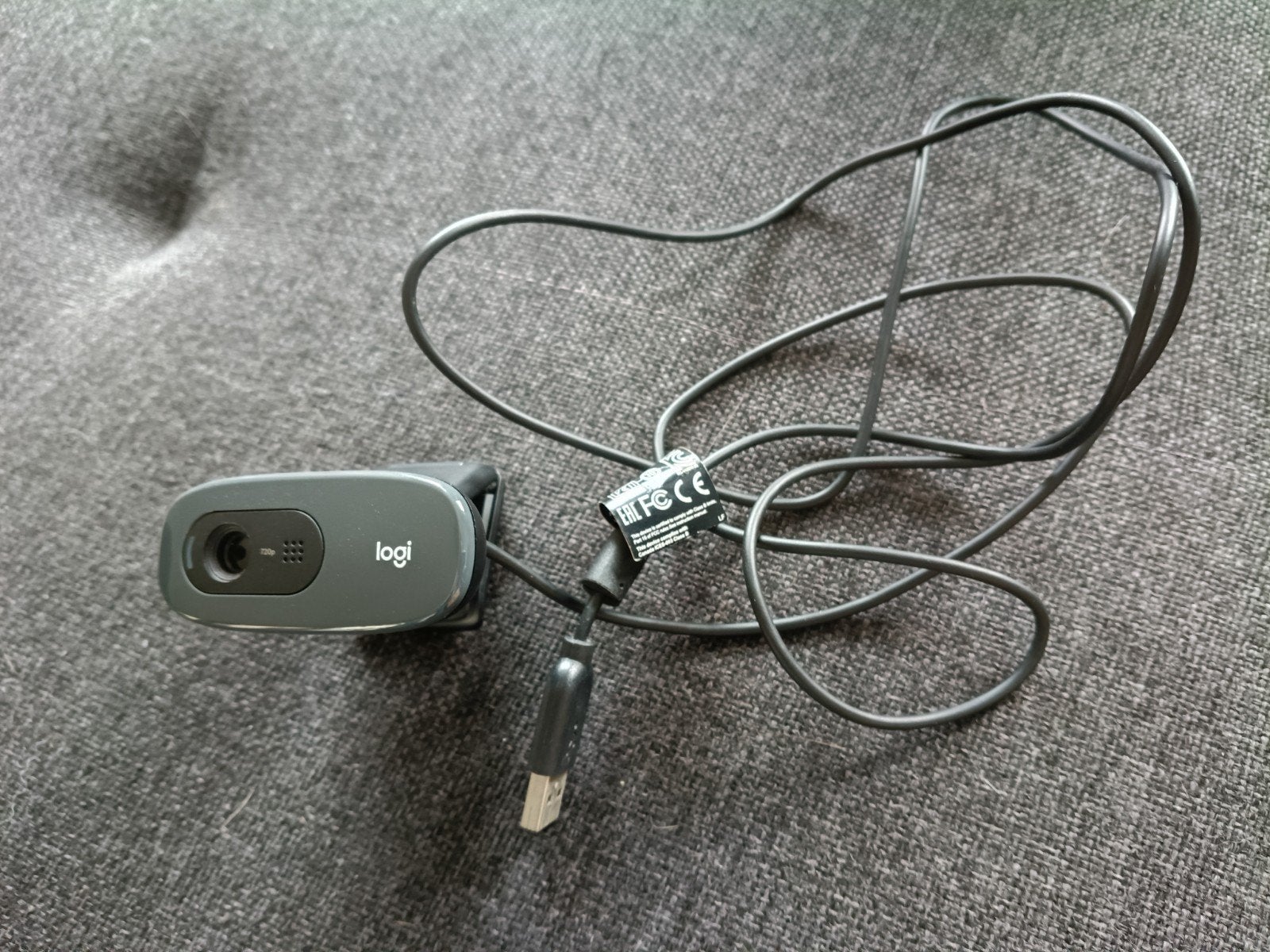Logitech C270 720p HD USB webcam (gebruikt), Computers en Software, Webcams, Gebruikt, Ophalen of Verzenden, Monitorclip, Logitech Logi