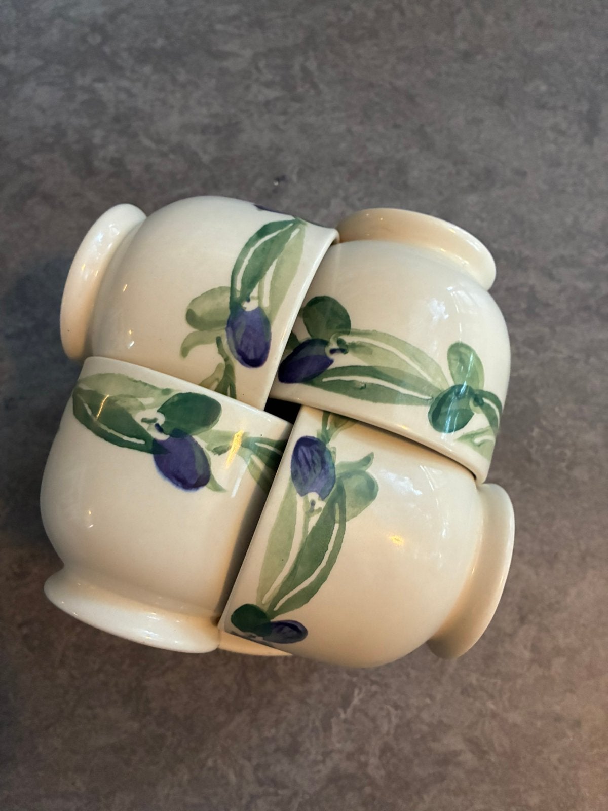 Bridgewater Olive 4 kop en schotel, Ophalen of Verzenden, Zo goed als nieuw, Emma Bridgewater, Overige stijlen
