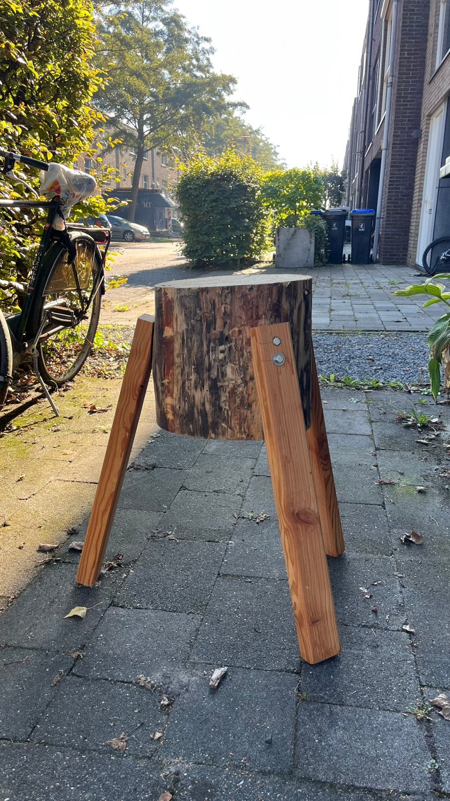 Hakblok, kloofblok, spijkerblok op poten, Minder dan 3 m³, Ophalen, Stammen