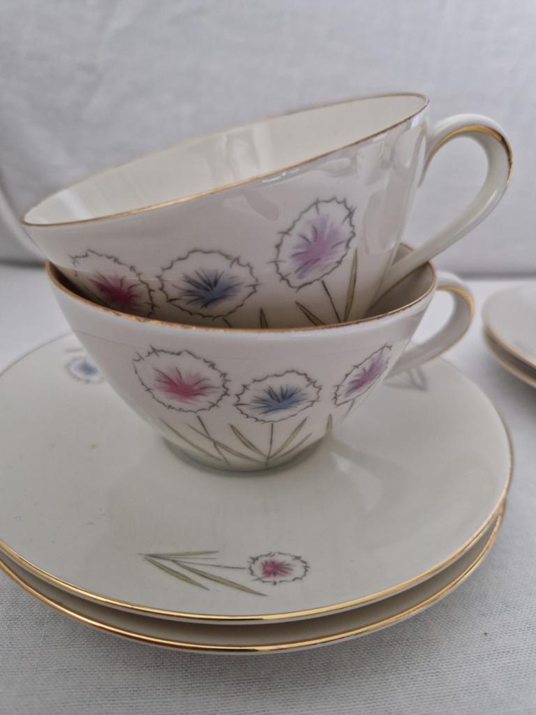 Vintage theekopjes met schotels, Antiek en Kunst, Ophalen of Verzenden