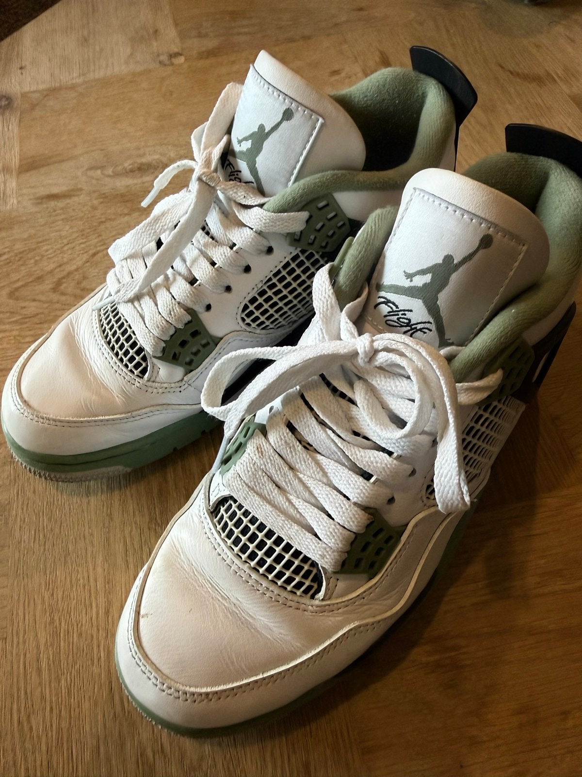 Nike Air Jordan 4 Retro 'Military Black' sneakers maat 40, Ophalen of Verzenden, Gedragen, Wit, Sneakers of Gympen
