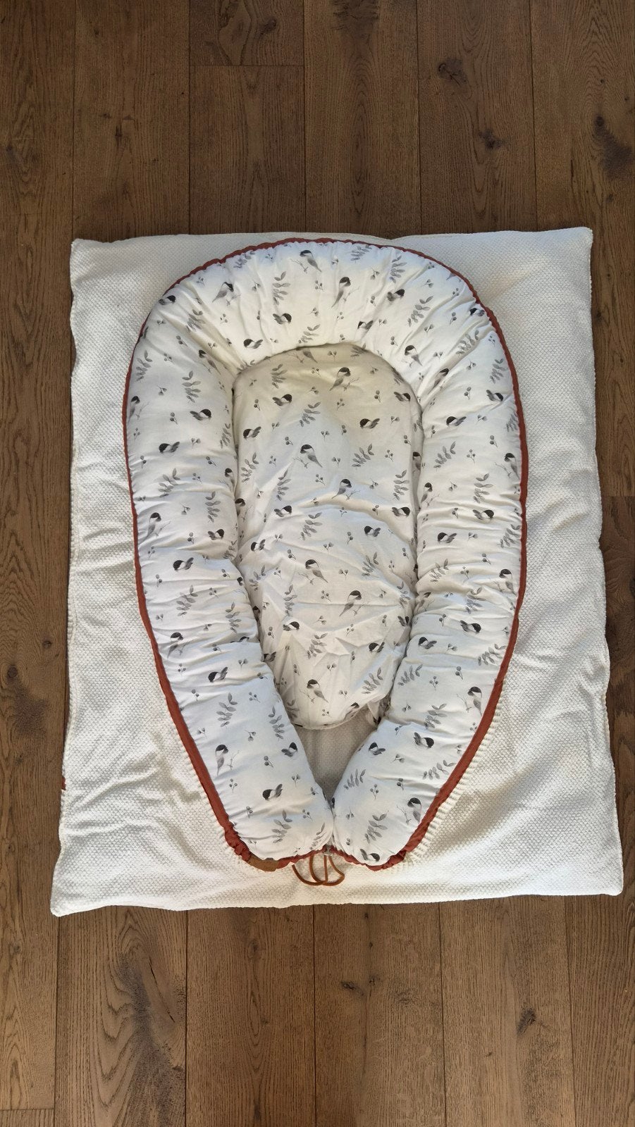 Babynestje met vogeltjesprint en wafelstof boxkleed, Wasbaar, Overige typen, Ophalen of Verzenden, 100 cm