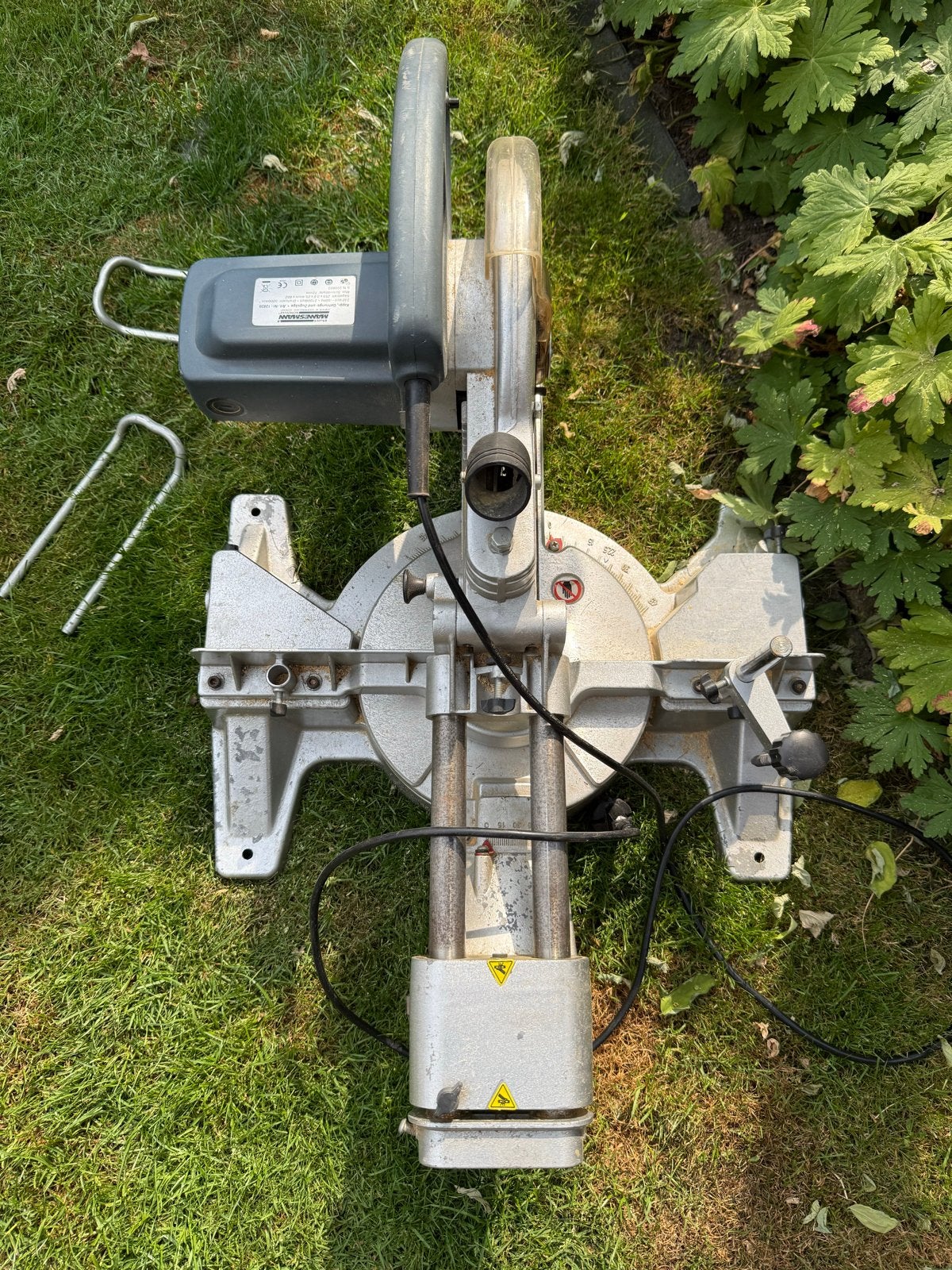 Bruder Mannesmann Afkort- en Trekzaag 2100W, Ophalen, Gebruikt, 70 mm of meer, Afkortzaag