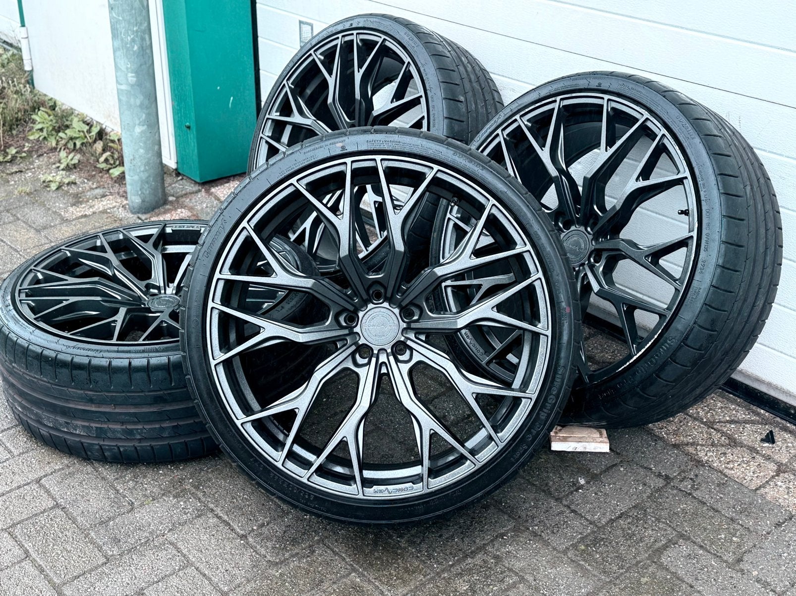 DIKKE SET CONCAVER CVR1 22 INCH VELGEN + GOEDE BANDEN, Ophalen, Banden en Velgen, Nieuw, Overige maten