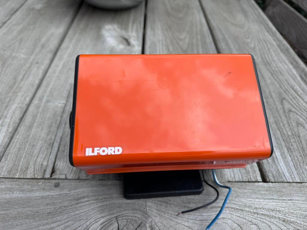 Ilford rode lamp voor in doka, Ophalen of Verzenden, Gebruikt