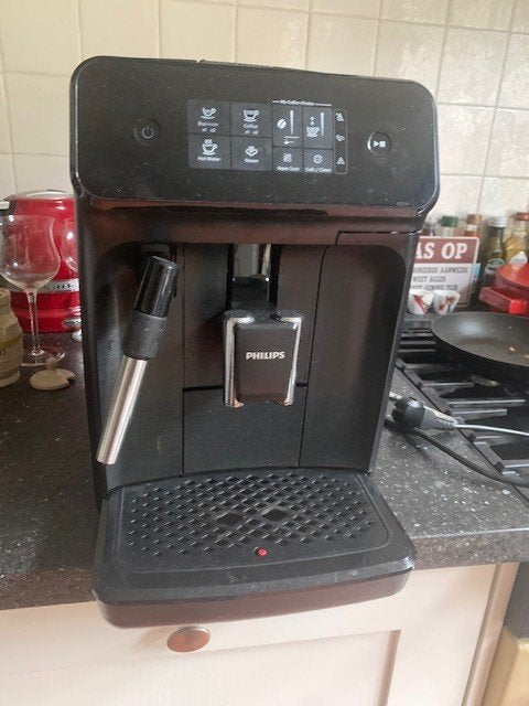 koffiezetmachine met bonen en maalwerk, 10 kopjes of meer, Koffiemachine, Koffiebonen, Zo goed als nieuw