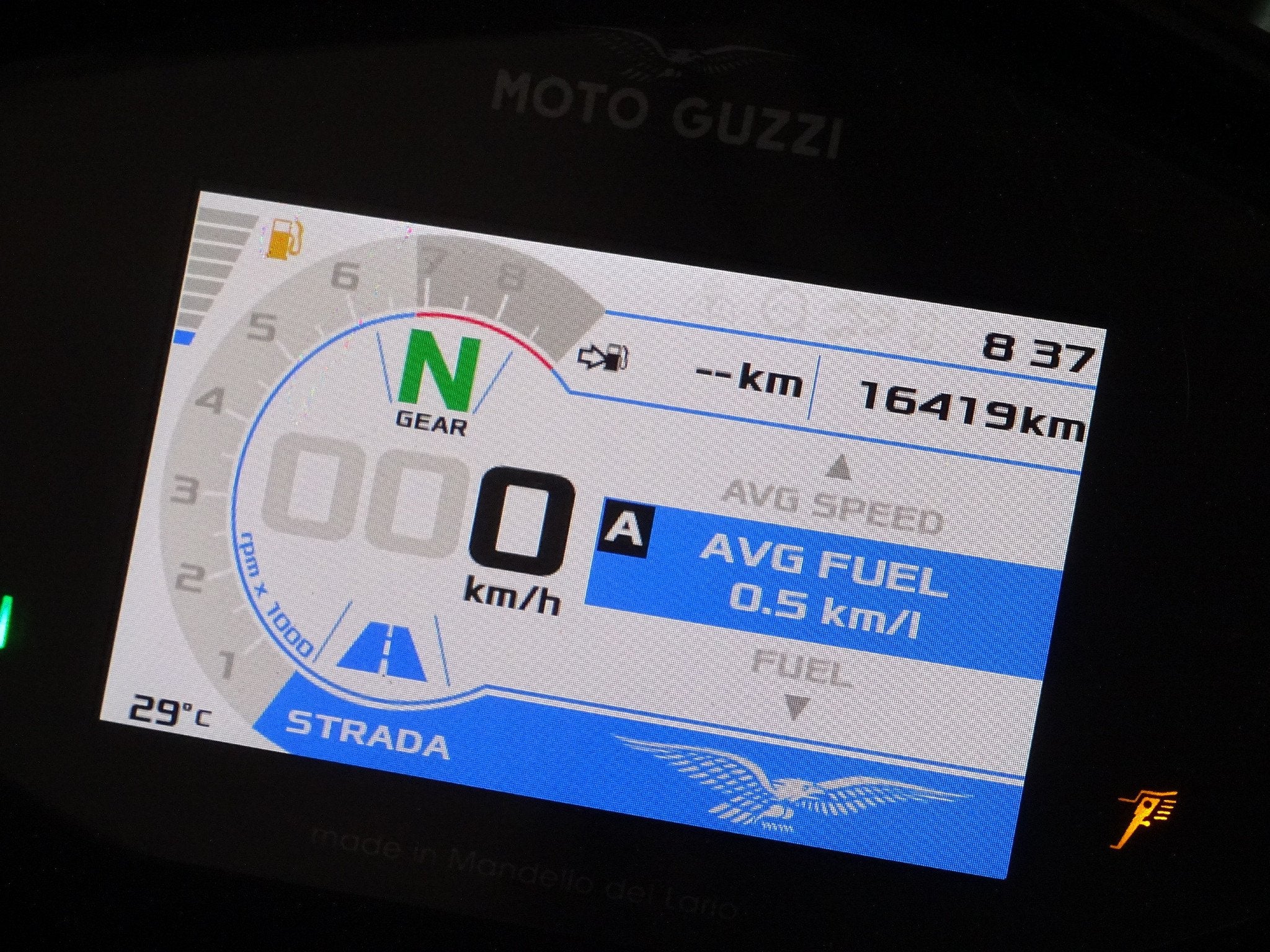 Moto Guzzi V85TT V 85 TT ABS, Motoren, Motoren | Moto Guzzi, Traction Control, Bedrijf, Meer dan 35 kW, Toermotor