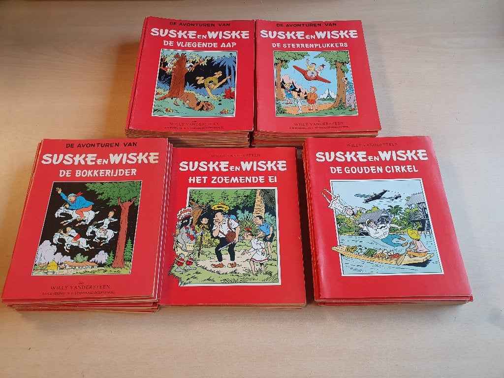55 ongekleurde strips van Suske en Wiske, Meerdere stripboeken, Ophalen of Verzenden, Zo goed als nieuw