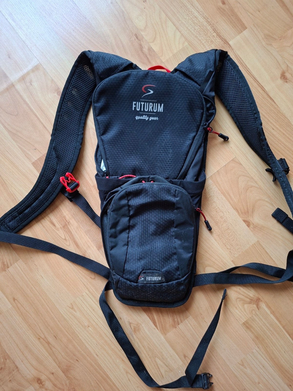 Futurum Fietsrugzak met drinkzak en regenhoes, Ophalen of Verzenden, Gebruikt, Futurum