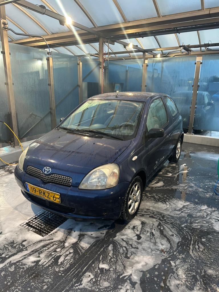 Toyota yaris 1.0 186.xxx, Auto-onderdelen, Accu's en Toebehoren, Ophalen, Gebruikt, Toyota