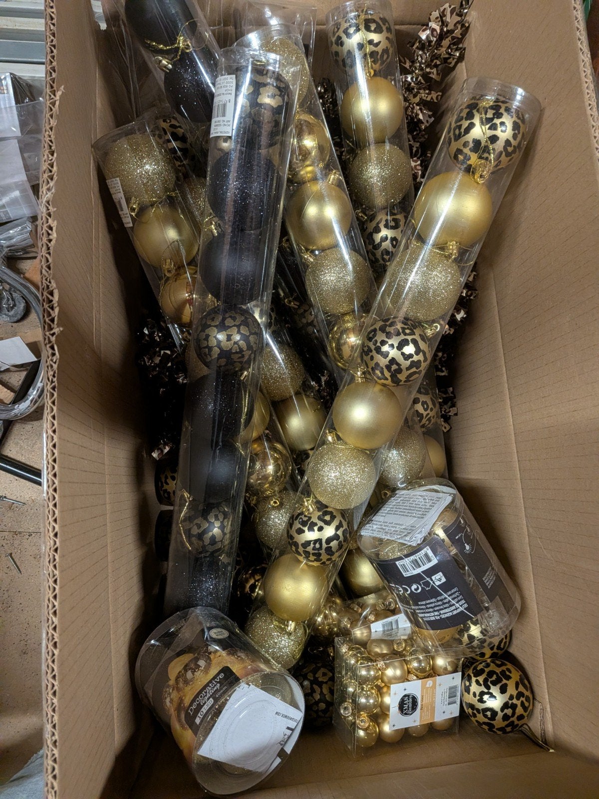 plastic kerstballen en papieren kersthangers zie fotos, Diversen, Ophalen