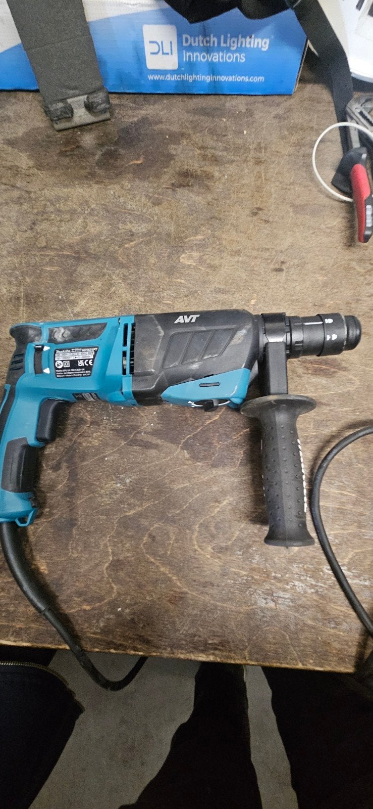 Makita HR2631FTJ Boorhamer - Zo goed als nieuw, Ophalen, 600 watt of meer, Boor- en/of Breekhamer, Klopboormechanisme