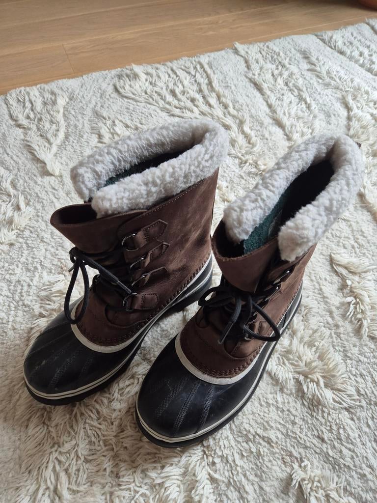 Sorel Caribou snowboots, Ophalen of Verzenden, Zo goed als nieuw, Zwart, Boots