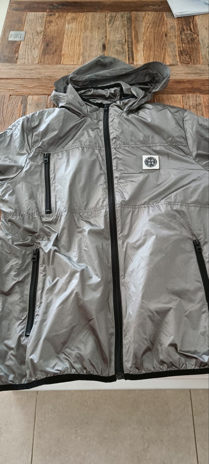 STONE ISLAND METAL NYLON HOODED JAS,ZGAN EN ORGINEEL!, Stone island, Maat 56/58 (XL), Ophalen of Verzenden, Zo goed als nieuw