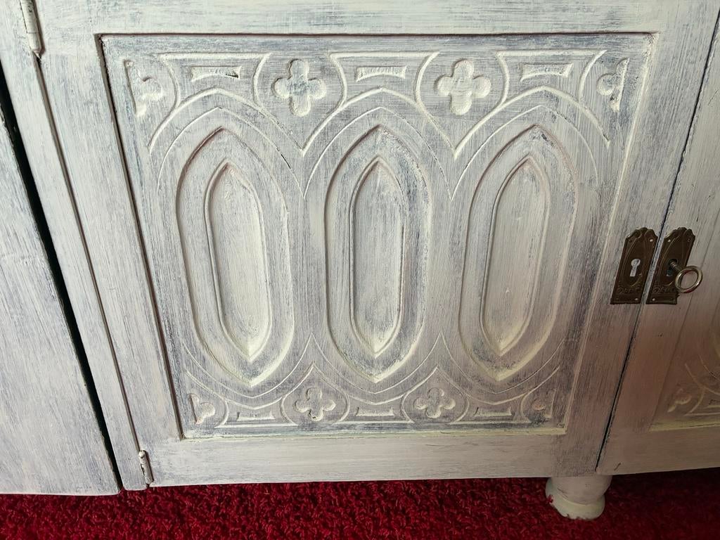 Wit dressoir met houtsnijwerk - 200x52x77cm, Huis en Inrichting, Ophalen, Gebruikt, 200 cm of meer, Met lade(s)