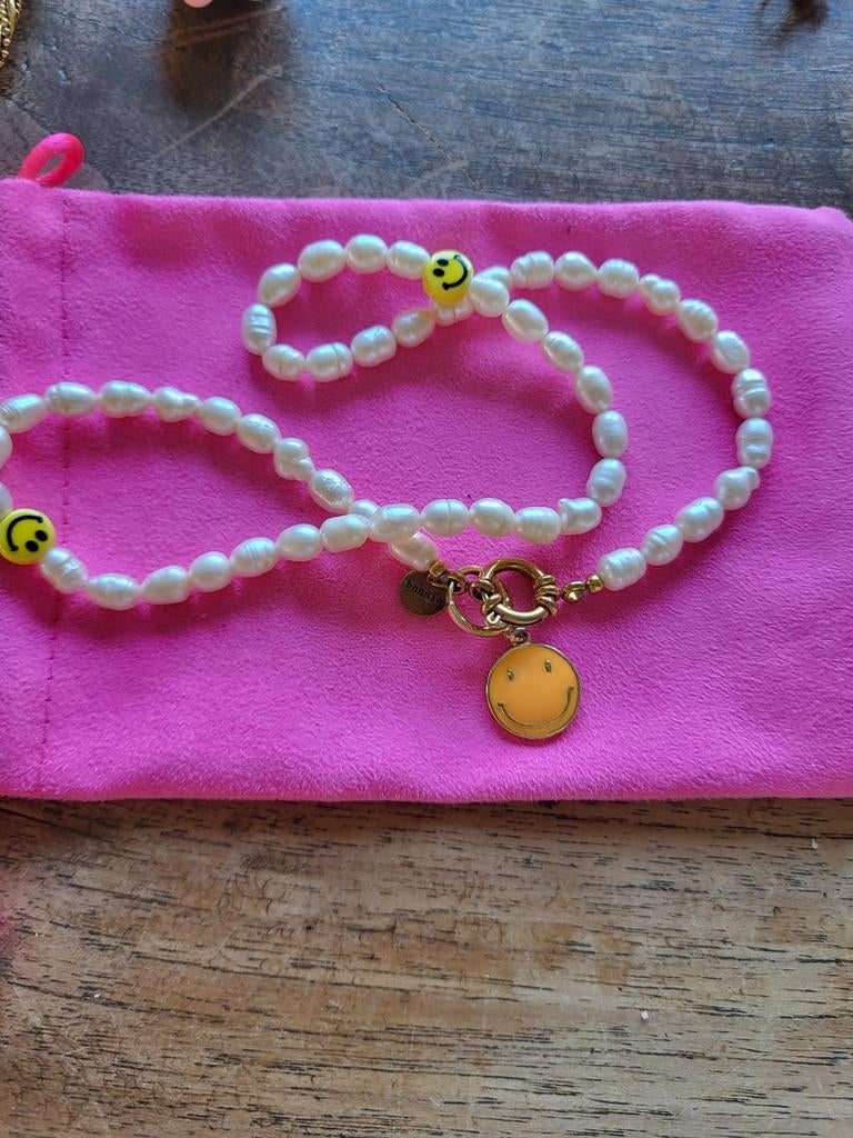 Bonnie sieraden ketting met smiley hanger, Ophalen of Verzenden, Overige materialen