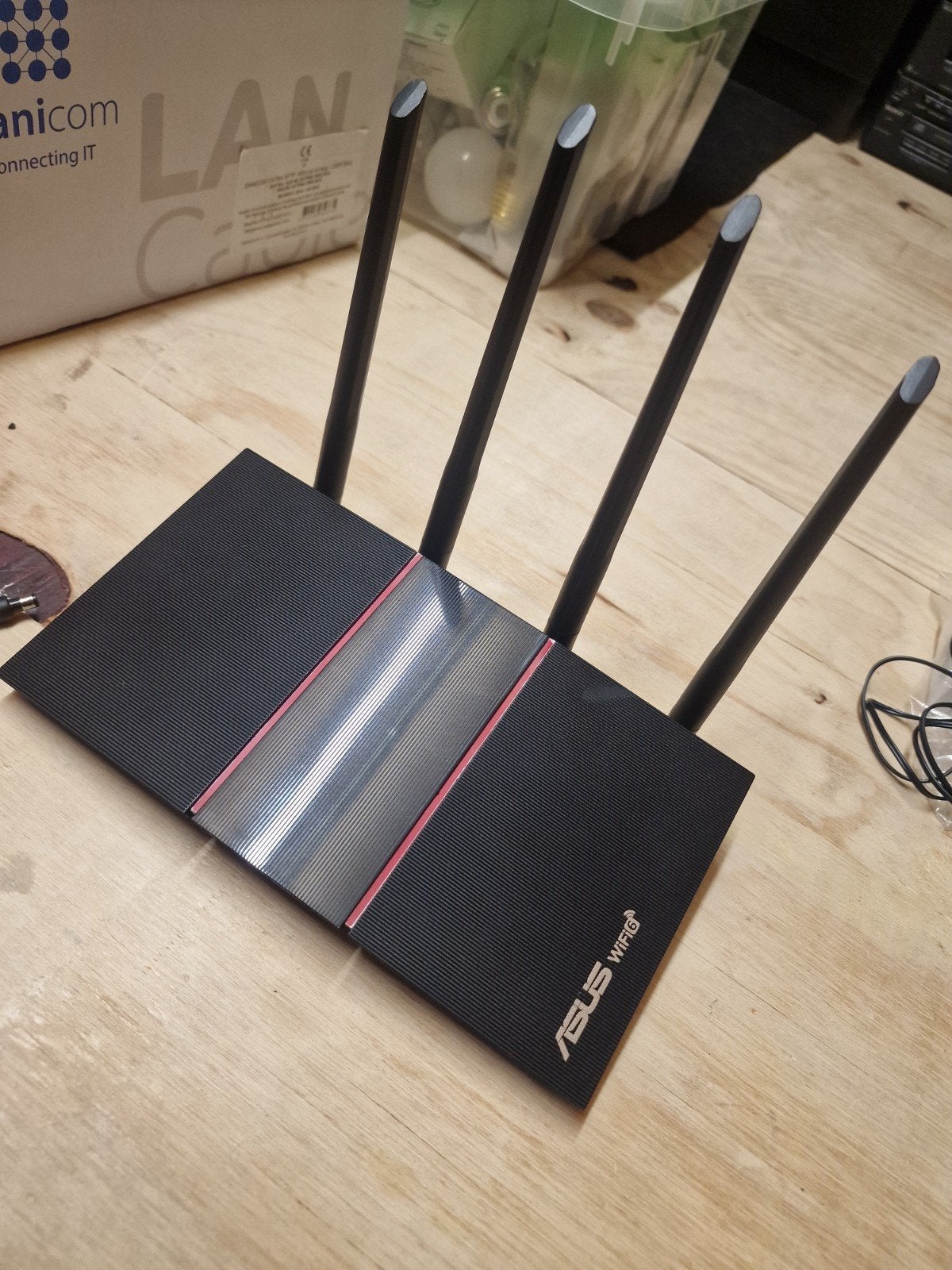 ASUS RT-AX55 Wifi 6 Router - Dual Band AX1800, Computers en Software, Routers en Modems, Ophalen of Verzenden, Zo goed als nieuw