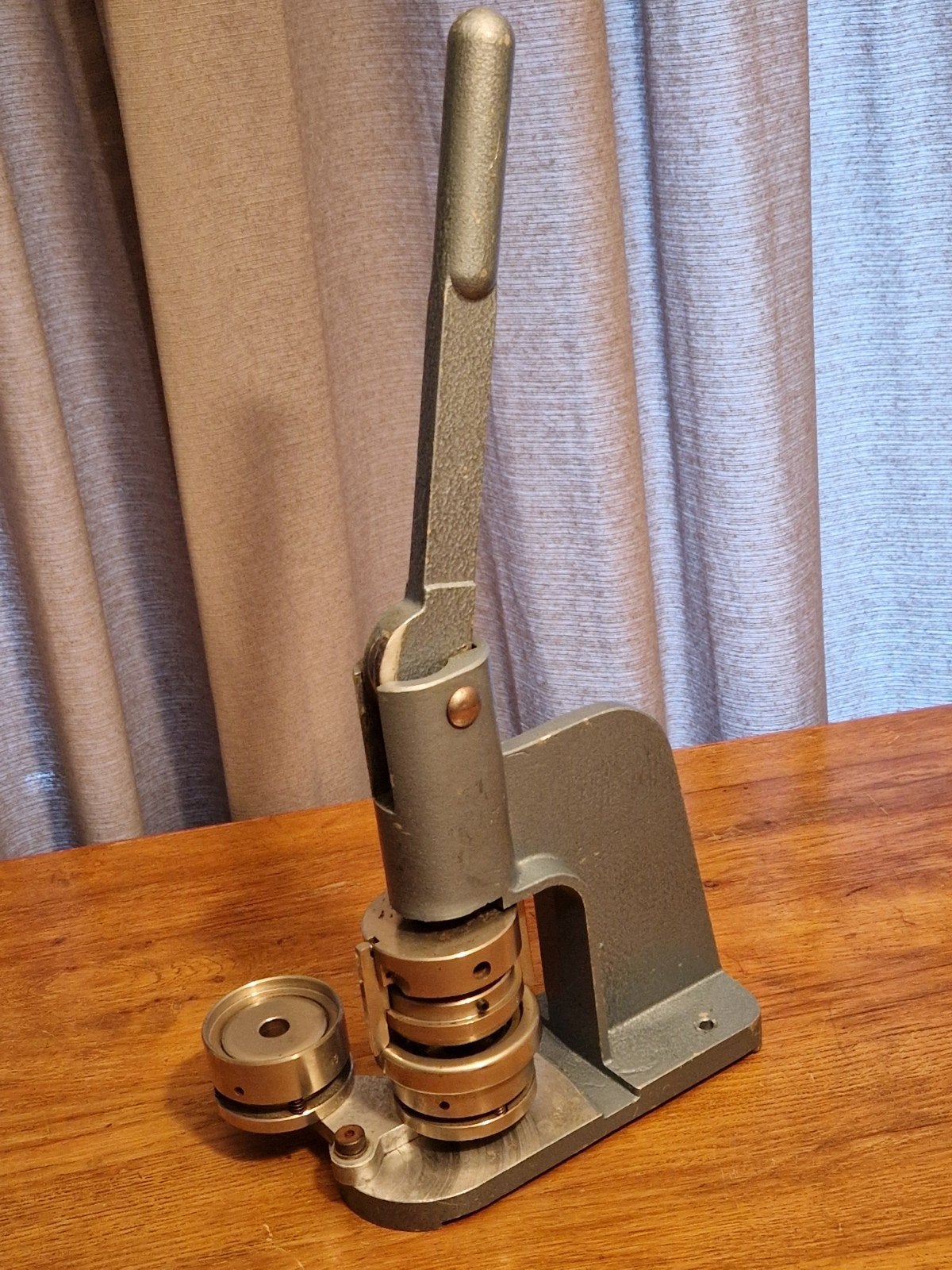 Buttonmaker, Doe-het-zelf en Verbouw, Gereedschap | Overige machines, Gebruikt, Buttonmaker, Ophalen of Verzenden, Buttonmaker