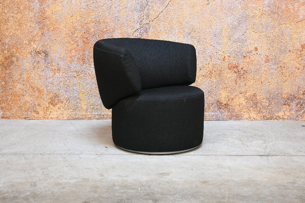 Als NIEUW! zwarte stoffen Rolf Benz 684 design draaifauteuil, Leolux, Leolux, 75 tot 100 cm, Ophalen of Verzenden