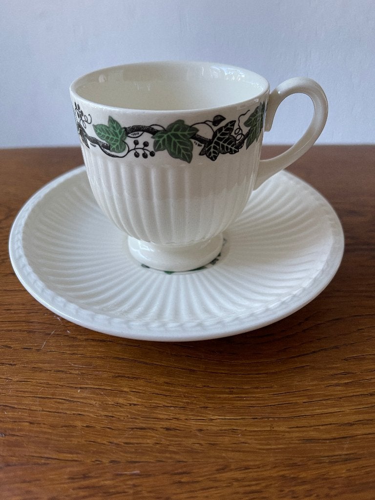 Wedgwood "Stratford" Espresso/Mokka Kopje en Schoteltje, Nieuw, Ophalen of Verzenden, Overige stijlen, Kop(pen) en/of Schotel(s)