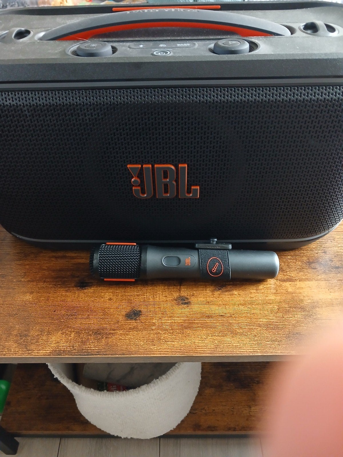 JBL PartyBox Encore Essential met microfoon, Ophalen of Verzenden, Zo goed als nieuw, 120 watt of meer, JBL