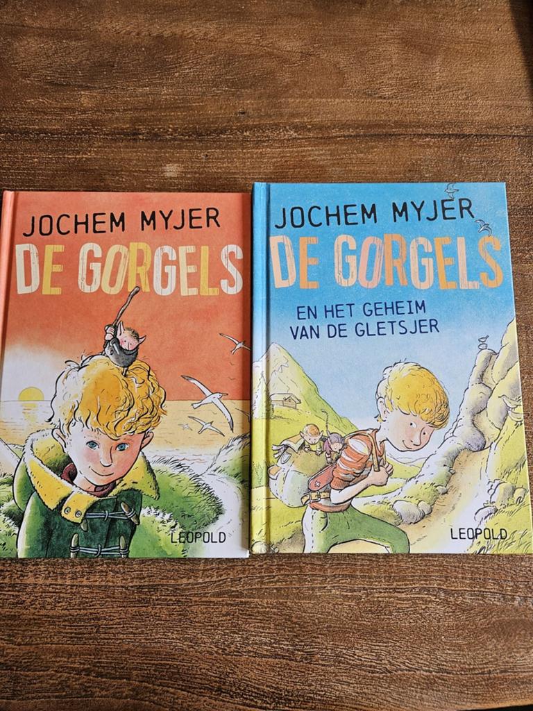 2 boeken de Gorgels deel 1 en 2, Ophalen, Zo goed als nieuw, Jochem Myjer, Fictie algemeen
